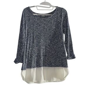 Soho Jeans New York & CO. Blue and Cream Layered Blouse. Size S